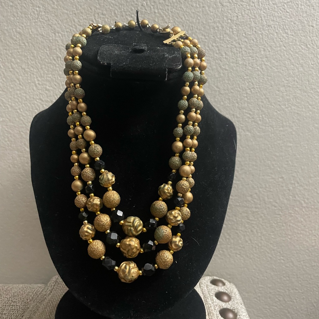 Gold Colored 3 Tier Necklace It Says Japan 18$
